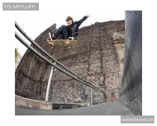 滑板战术揭秘:杭州滑板队如何运用区域防守策略提升竞技水平 滑板战术揭秘:杭州滑板队如何运用区域防守策略提升竞技水平